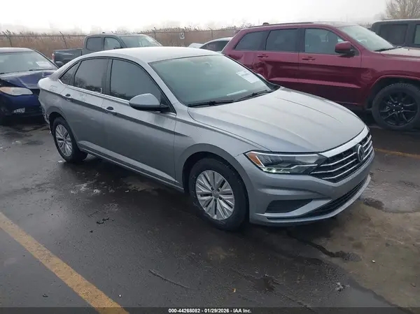 3VWC57BU9KM172466 2019 VOLKSWAGEN JETTA - Image 1
