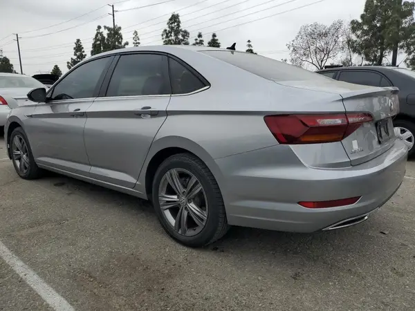 3VWC57BU9KM183905 2019 VOLKSWAGEN JETTA - Image 2