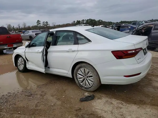 3VWC57BU9KM185802 2019 VOLKSWAGEN JETTA - Image 2