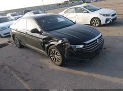 3VWC57BU9KM187887 2019 VOLKSWAGEN JETTA