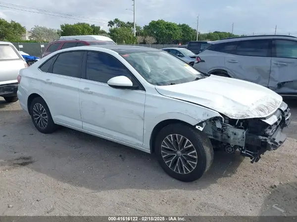 3VWC57BU9KM209595 2019 VOLKSWAGEN JETTA - Image 1