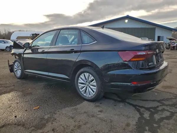 3VWC57BU9KM213386 2019 VOLKSWAGEN JETTA - Image 2