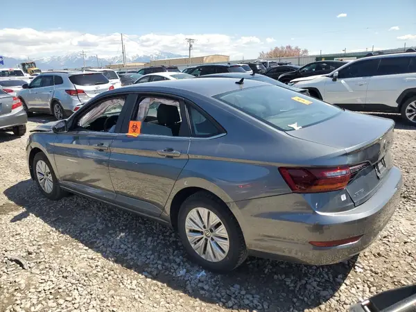 3VWC57BU9KM216675 2019 VOLKSWAGEN JETTA - Image 2