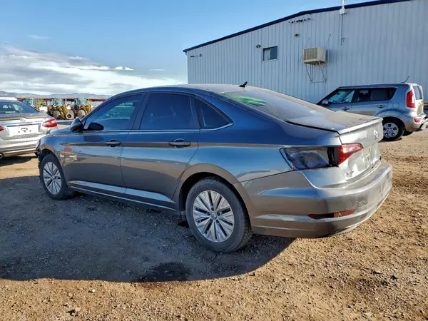 3VWC57BU9KM231919 2019 VOLKSWAGEN JETTA - Image 2