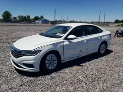 3VWC57BU9KM236974 2019 VOLKSWAGEN JETTA
