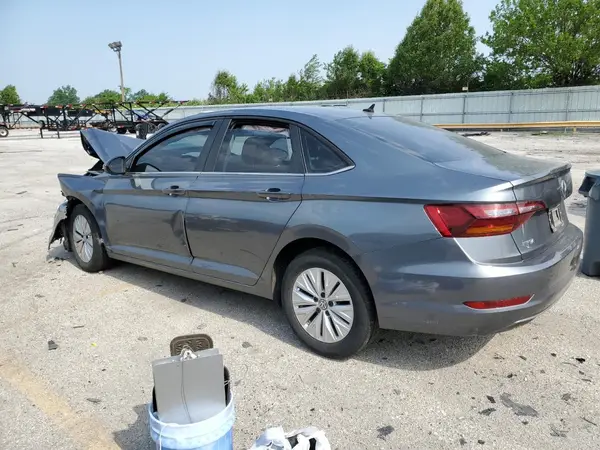 3VWC57BU9KM240118 2019 VOLKSWAGEN JETTA - Image 2