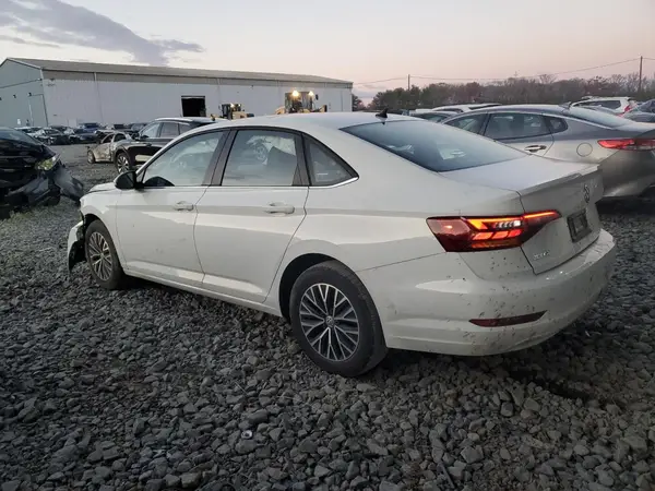 3VWC57BU9KM262460 2019 VOLKSWAGEN JETTA - Image 2