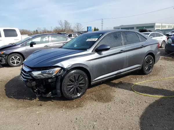 3VWC57BU9KM268761 2019 VOLKSWAGEN JETTA - Image 1