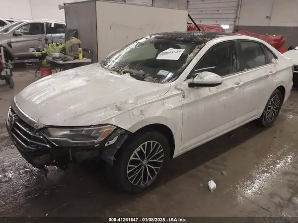 3VWC57BU9KM272096 2019 VOLKSWAGEN JETTA - Image 2