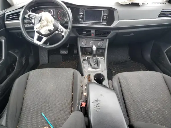 3VWC57BU9KM273975 2019 VOLKSWAGEN JETTA - Image 8