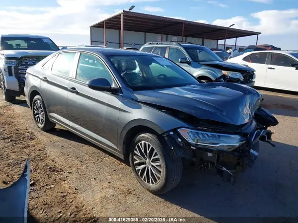3VWC57BU9MM007021 2021 VOLKSWAGEN JETTA - Image 1