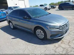 3VWC57BUXKM023533 2019 VOLKSWAGEN JETTA