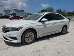 3VWC57BUXKM025895 2019 VOLKSWAGEN JETTA