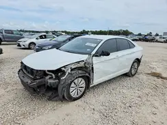 3VWC57BUXKM059691 2019 VOLKSWAGEN JETTA