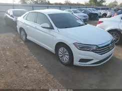 3VWC57BUXKM064633 2019 VOLKSWAGEN JETTA