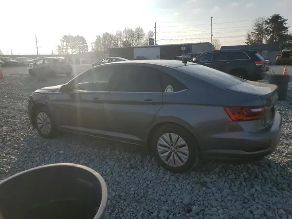 3VWC57BUXKM066477 2019 VOLKSWAGEN JETTA - Image 2