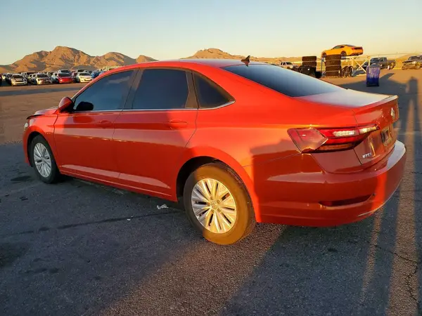 3VWC57BUXKM071999 2019 VOLKSWAGEN JETTA - Image 2