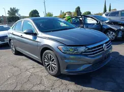 3VWC57BUXKM075633 2019 VOLKSWAGEN JETTA