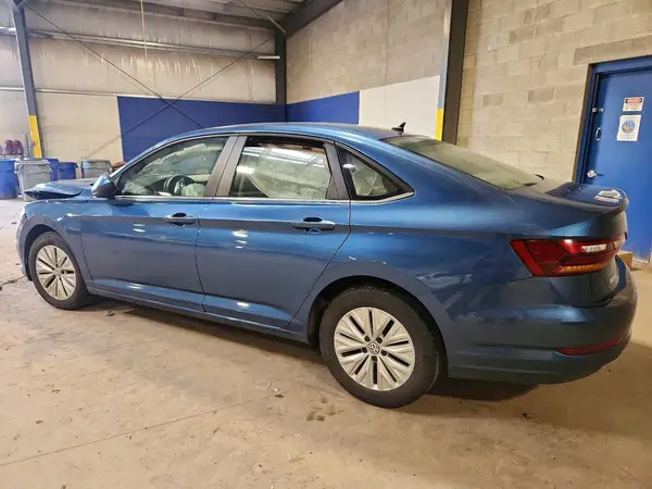 3VWC57BUXKM077558 2019 VOLKSWAGEN JETTA - Image 2