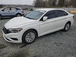 3VWC57BUXKM079228 2019 VOLKSWAGEN JETTA