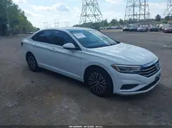 3VWC57BUXKM086227 2019 VOLKSWAGEN JETTA