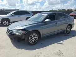 3VWC57BUXKM090276 2019 VOLKSWAGEN JETTA