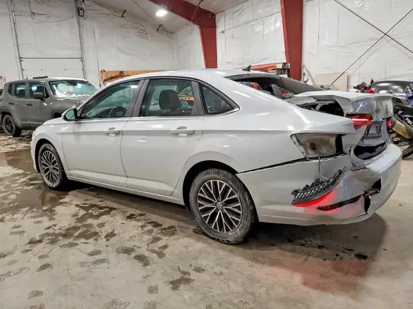 3VWC57BUXKM111305 2019 VOLKSWAGEN JETTA - Image 2