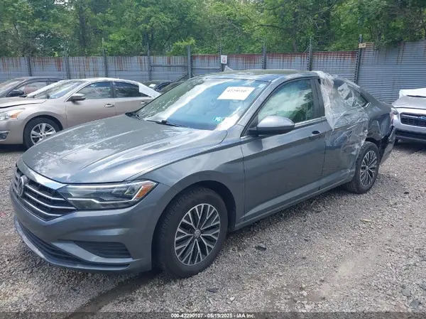 3VWC57BUXKM121316 2019 VOLKSWAGEN JETTA - Image 2