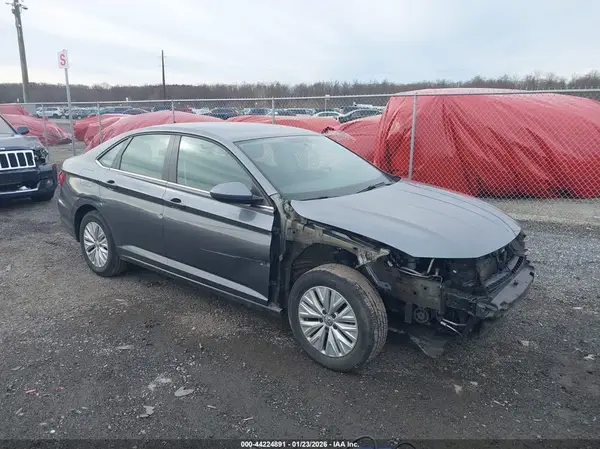 3VWC57BUXKM121574 2019 VOLKSWAGEN JETTA - Image 1