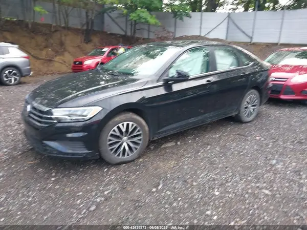 3VWC57BUXKM121722 2019 VOLKSWAGEN JETTA - Image 2