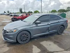 3VWC57BUXKM128461 2019 VOLKSWAGEN JETTA