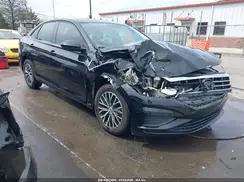 3VWC57BUXKM134230 2019 VOLKSWAGEN JETTA