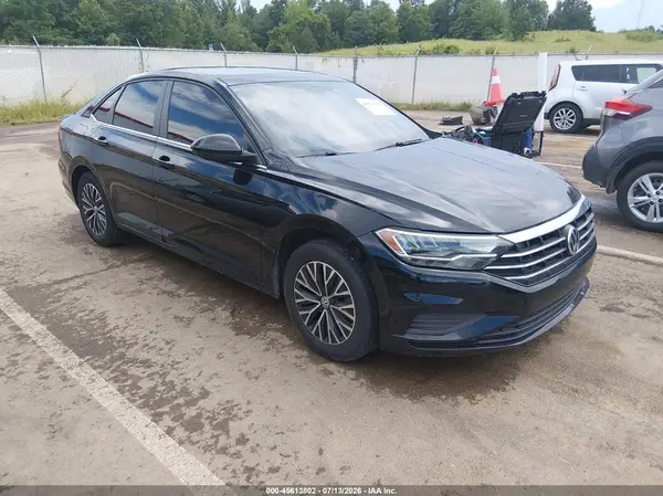 3VWC57BUXKM137600 2019 VOLKSWAGEN JETTA - Image 1