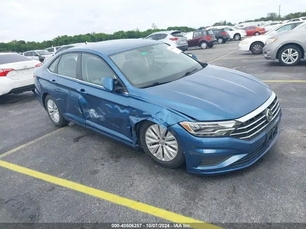 3VWC57BUXKM173285 2019 VOLKSWAGEN JETTA - Image 1