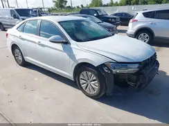 3VWC57BUXKM178065 2019 VOLKSWAGEN JETTA