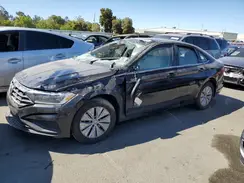 3VWC57BUXKM188823 2019 VOLKSWAGEN JETTA