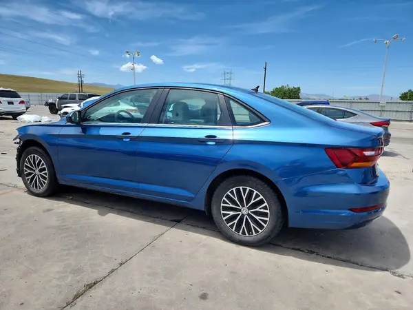 3VWC57BUXKM201165 2019 VOLKSWAGEN JETTA - Image 2