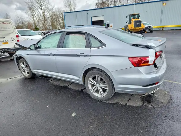 3VWC57BUXKM203207 2019 VOLKSWAGEN JETTA - Image 2