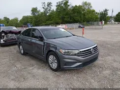 3VWC57BUXKM209850 2019 VOLKSWAGEN JETTA