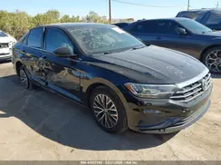 3VWC57BUXKM216085 2019 VOLKSWAGEN JETTA