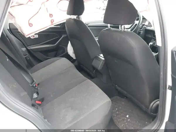 3VWC57BUXKM226843 2019 VOLKSWAGEN JETTA - Image 8