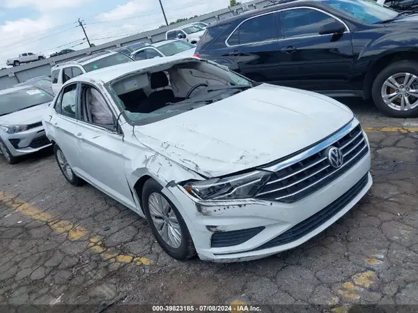 3VWC57BUXKM236367 2019 VOLKSWAGEN JETTA - Image 1