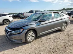 3VWC57BUXKM250818 2019 VOLKSWAGEN JETTA