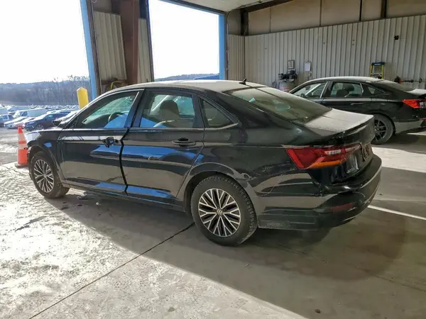 3VWC57BUXKM252777 2019 VOLKSWAGEN JETTA - Image 2