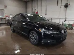 3VWC57BUXKM262726 2019 VOLKSWAGEN JETTA
