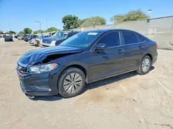 3VWC57BUXKM272950 2019 VOLKSWAGEN JETTA