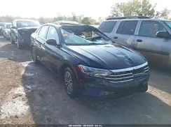 3VWC57BUXLM077898 2020 VOLKSWAGEN JETTA