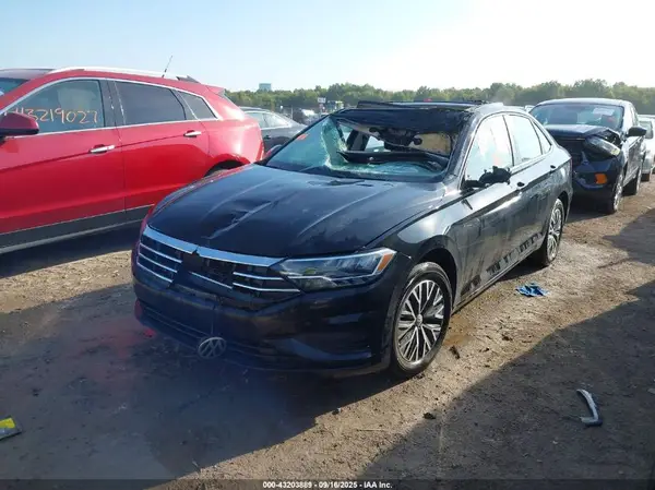 3VWC57BUXLM077898 2020 VOLKSWAGEN JETTA - Image 2