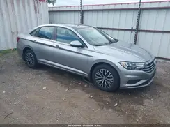 3VWC57BUXLM093714 2020 VOLKSWAGEN JETTA