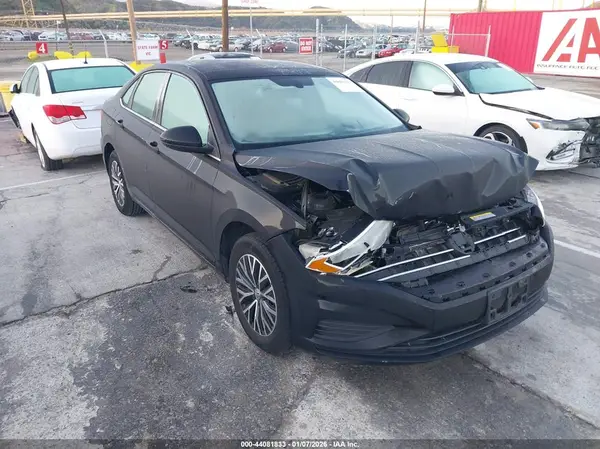 3VWC57BUXMM000966 2021 VOLKSWAGEN JETTA - Image 1